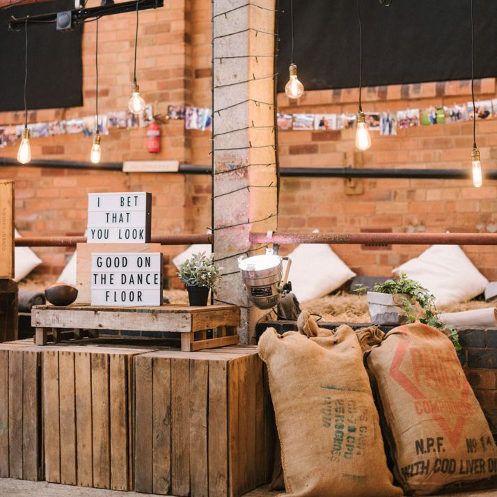 Rustic Wedding Decor | Light Box Signs