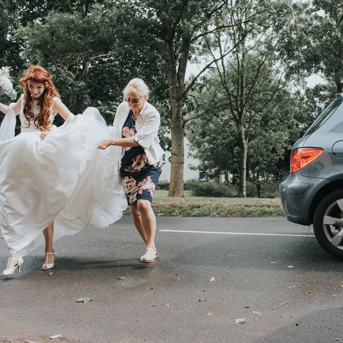 Bride arrival in Lou Lou Bridal Wedding Dress