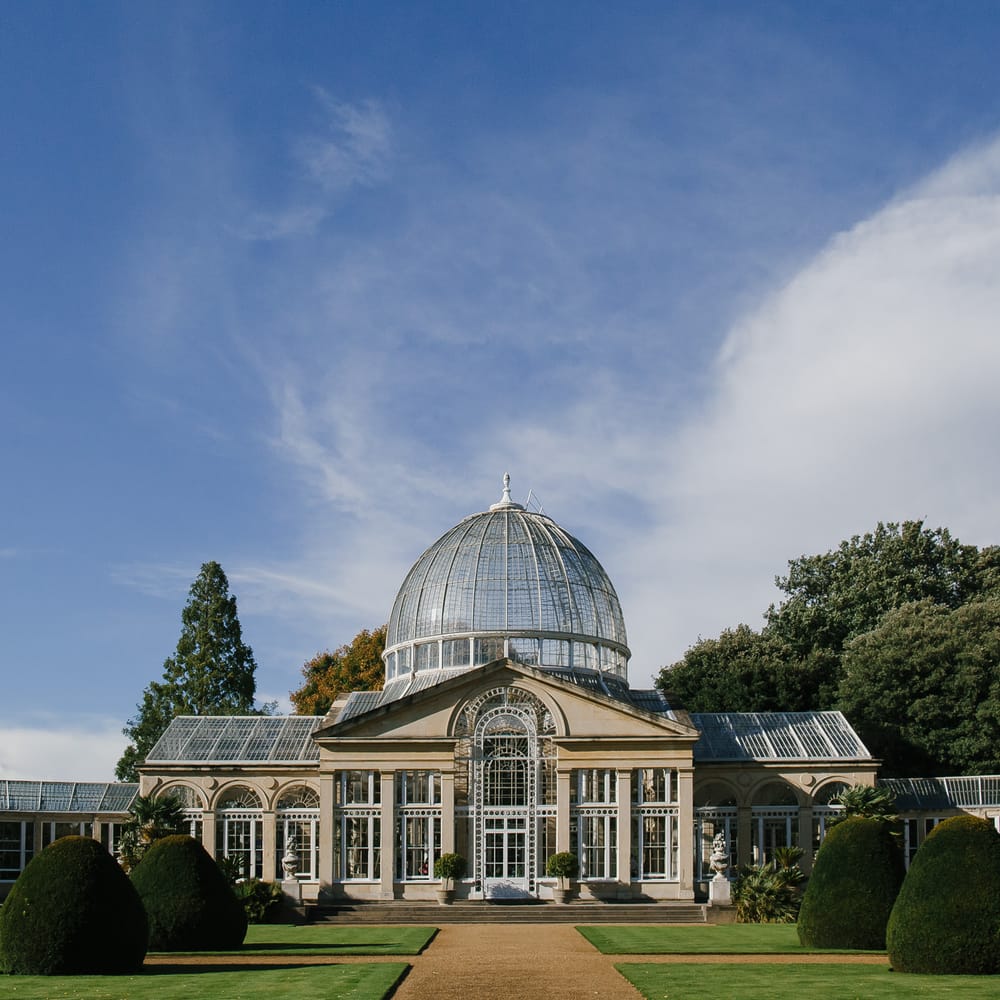 Monochrome Wedding at Syon Park London | Chris Barber Photography | Second Shooter Beatrici Photography