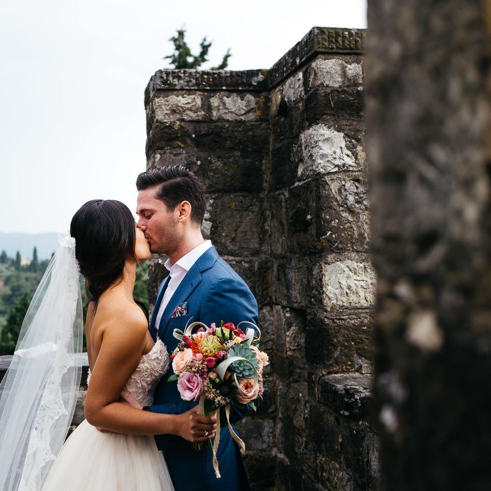 First Look | Modern Trousseau Eveline Wedding Dress | Groom in Suit Supply | Stefano Santucci Studio Photography | Second Shooter Giuseppe Marano | Gattotigre Films