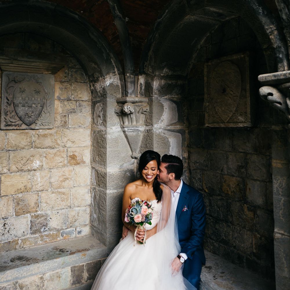 Bride in Modern Trousseau Eveline Wedding Dress | Groom in Suit Supply | Stefano Santucci Studio Photography | Second Shooter Giuseppe Marano | Gattotigre Films