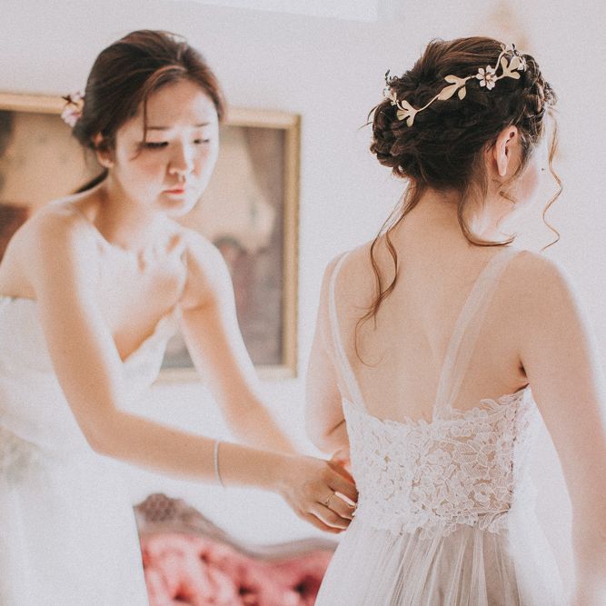 Bride Getting Ready For Wedding | Images By Matt Horan Photography