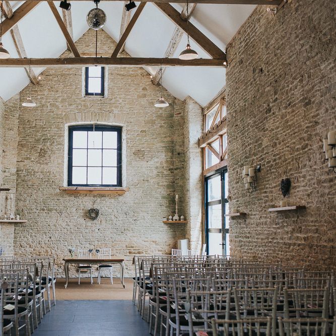 A Cotswold rustic wedding with mismatched bridesmaid dresses