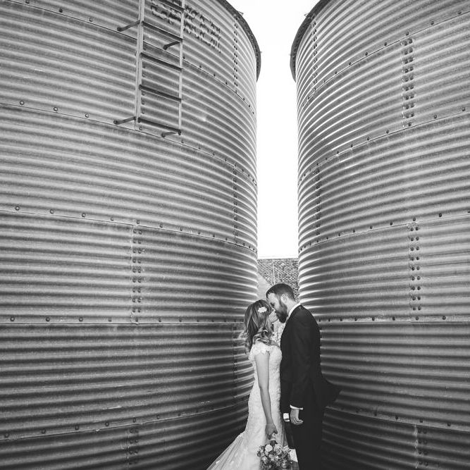 A Cotswold rustic wedding with mismatched bridesmaid dresses