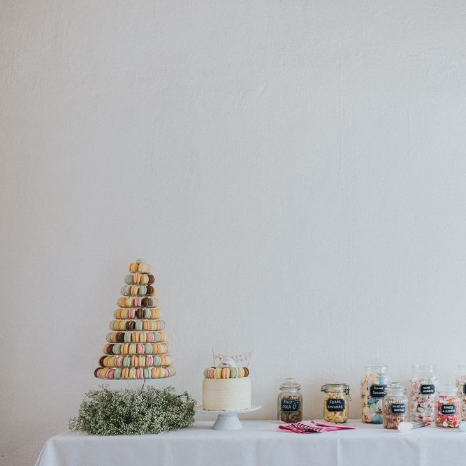 A Cotswold rustic wedding with mismatched bridesmaid dresses