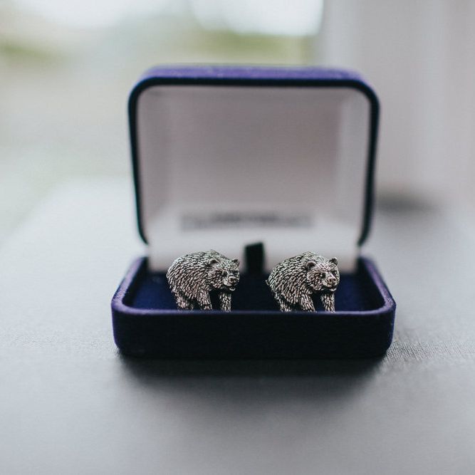 A Cotswold rustic wedding with mismatched bridesmaid dresses