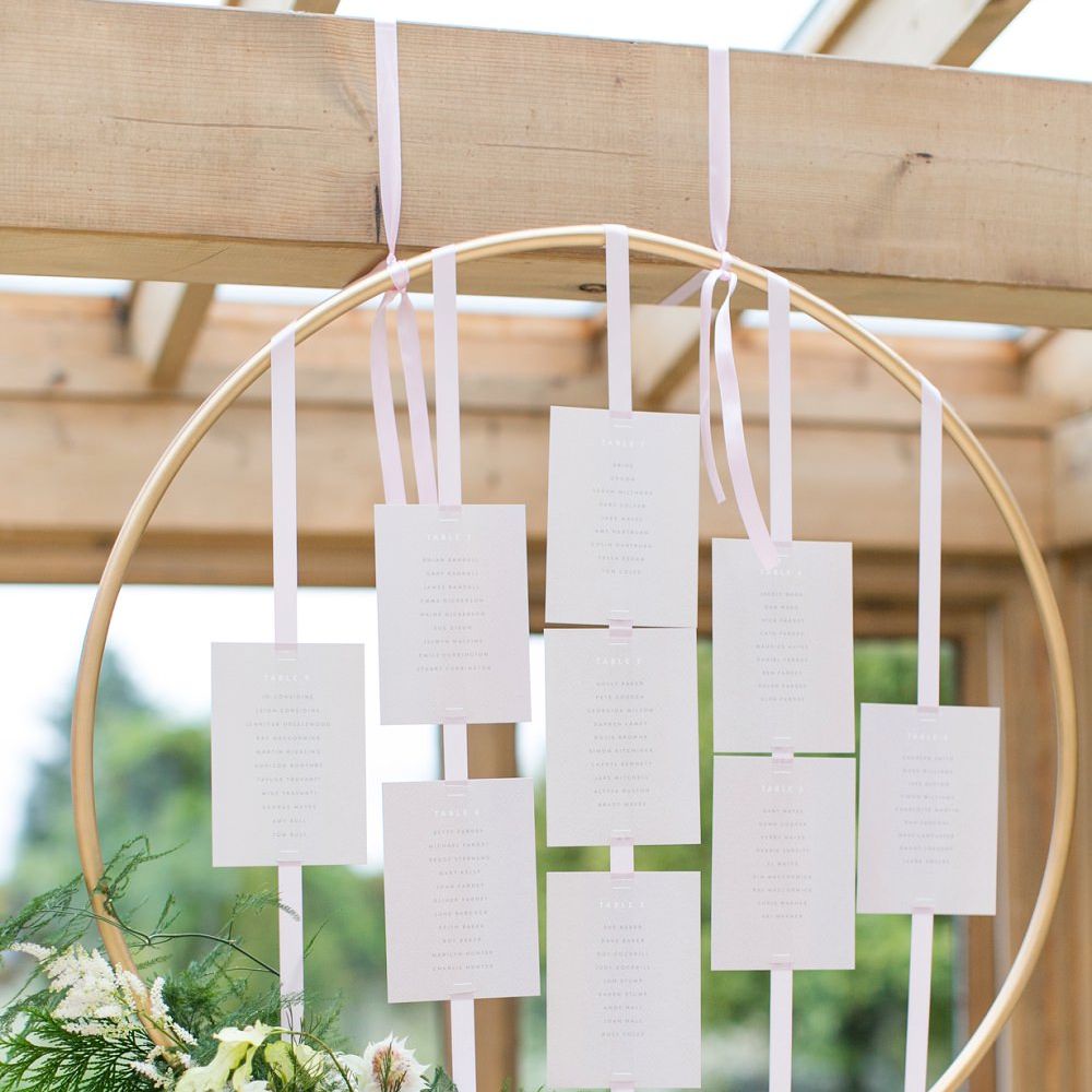 Hoop Table Plan with Flowers | Pastel Wedding at Gaynes Park | Anneli Marinovich Photography