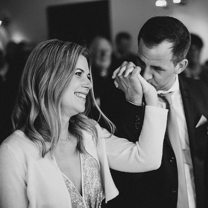 Snowy Winter Wedding In Bavaria With Bride In Truvelle