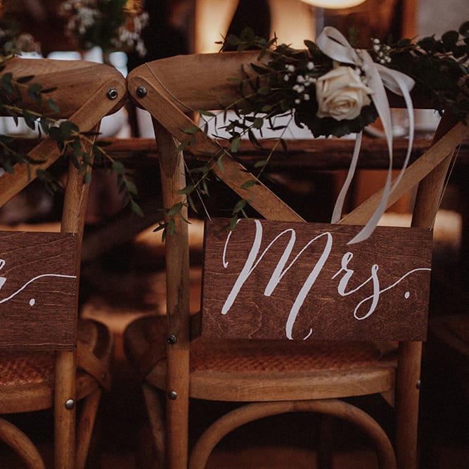 Mr & Mrs Signs For Chairs
