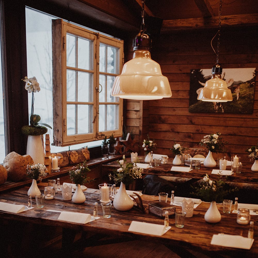 Cosy Winter Wedding Styling