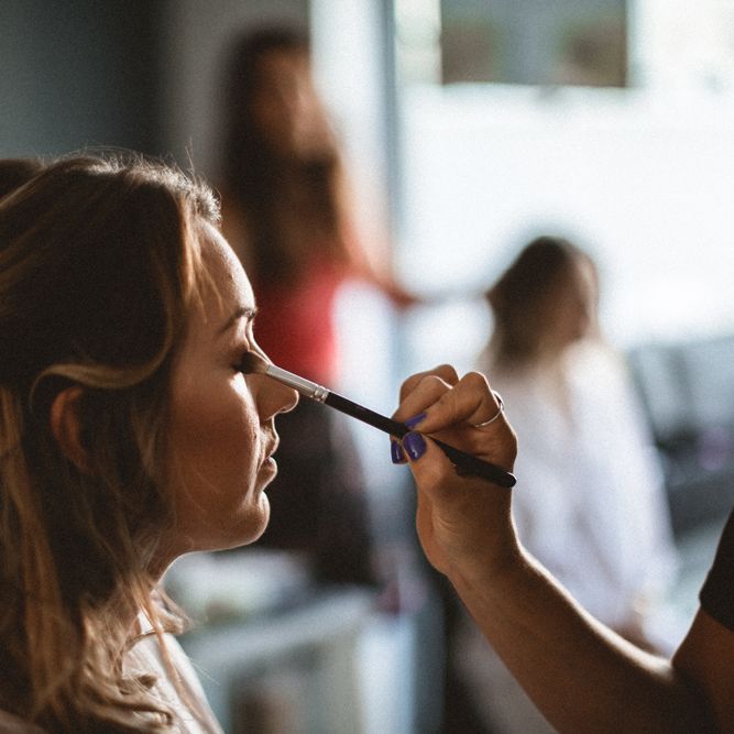 Rime Arodaky Bride For A Stylish Barn Wedding At Southend Barns Images From Benjamin Wheeler