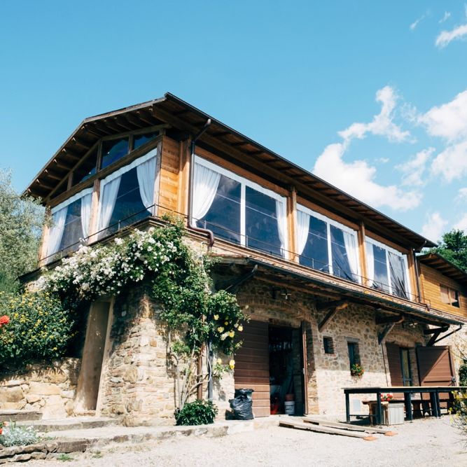 Outdoor Intimate Wedding at Casa Cornacchi in Tuscany, Italy | Dale Weeks Photography