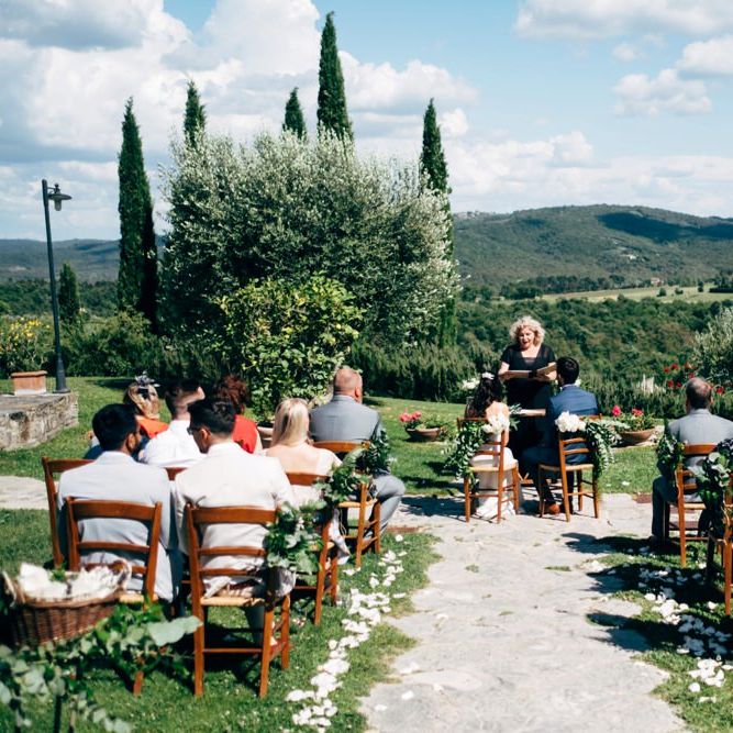 Wedding Ceremony | Outdoor Intimate Wedding at Casa Cornacchi in Tuscany, Italy | Dale Weeks Photography