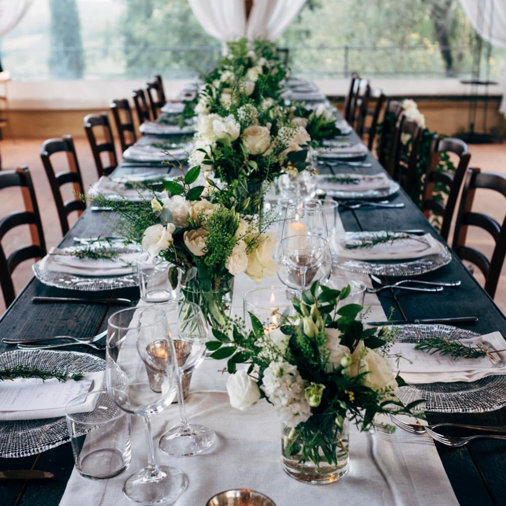 Table Scape | White Floral Centrepieces | Outdoor Intimate Wedding at Casa Cornacchi in Tuscany, Italy | Dale Weeks Photography