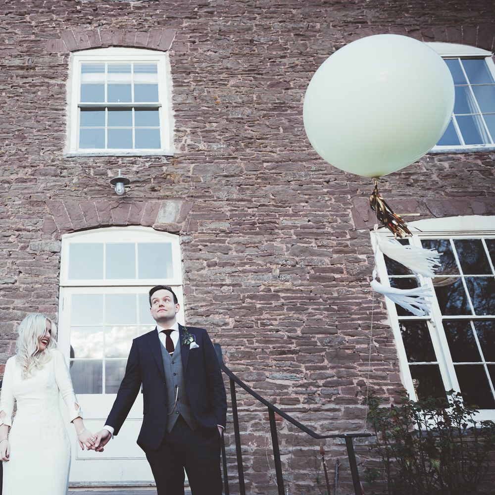 Bride & Groom Giant Balloons Portrait