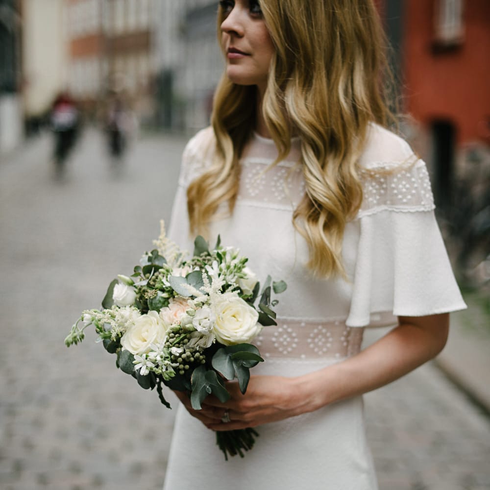 Stylish City Hall, Copenhagen, Elopement by Rochelle Coote Photography