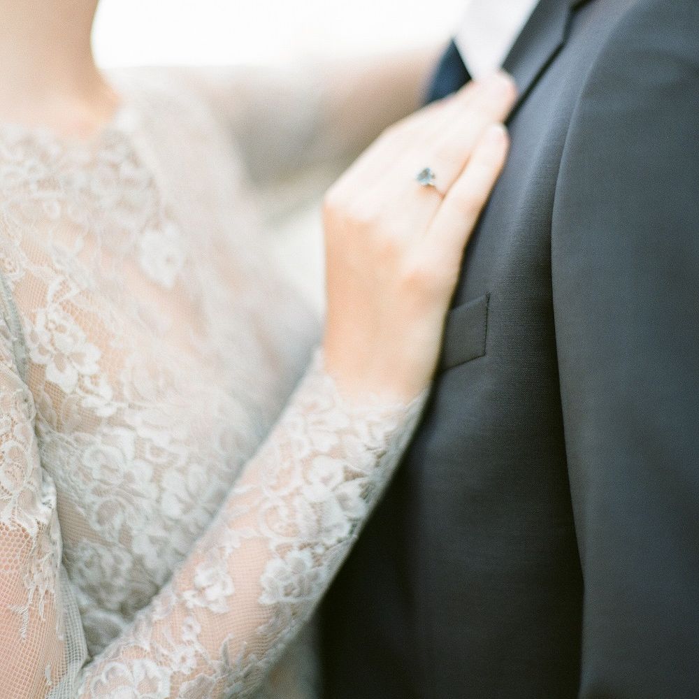 Creative Direction by <a href="https://www.averybelovedwedding.com/" target="_blank">A Very Beloved Wedding</a> | Images by <a href="https://www.sandraaberg.com/weddings/" target="_blank">Sandra Åberg Photography</a>