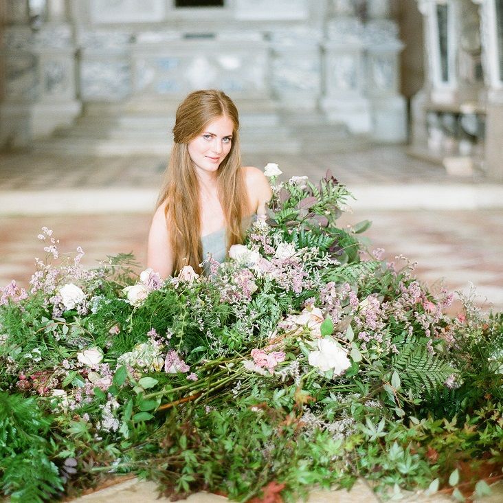 Creative Direction by <a href="https://www.averybelovedwedding.com/" target="_blank">A Very Beloved Wedding</a> | Images by <a href="https://www.sandraaberg.com/weddings/" target="_blank">Sandra Åberg Photography</a>