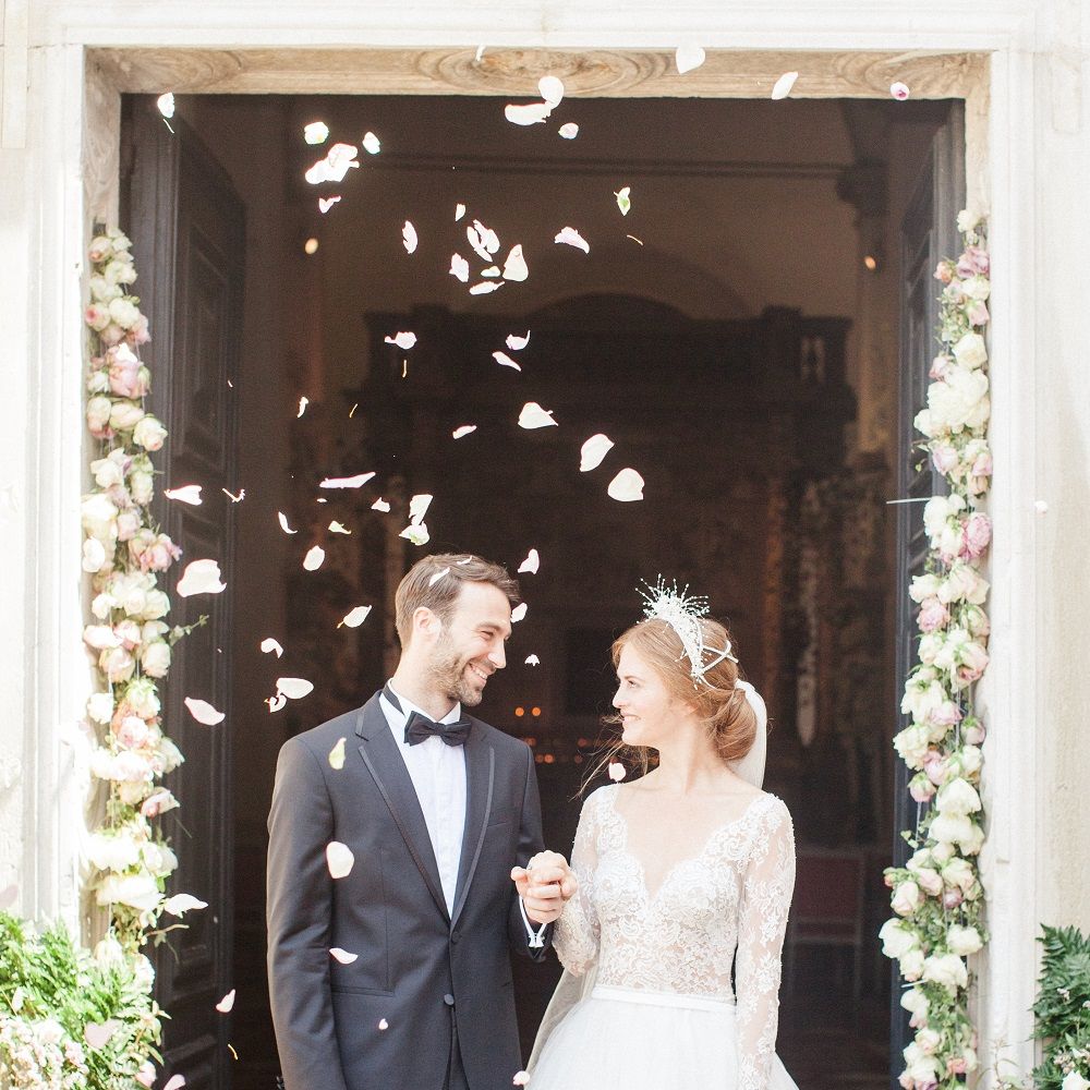 Creative Direction by <a href="https://www.averybelovedwedding.com/" target="_blank">A Very Beloved Wedding</a> | Images by <a href="https://www.sandraaberg.com/weddings/" target="_blank">Sandra Åberg Photography</a>
