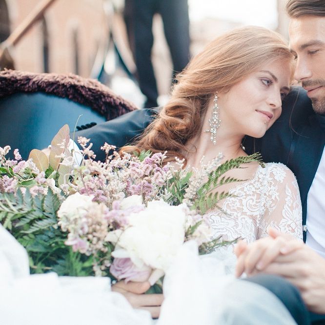 Creative Direction by <a href="https://www.averybelovedwedding.com/" target="_blank">A Very Beloved Wedding</a> | Images by <a href="https://www.sandraaberg.com/weddings/" target="_blank">Sandra Åberg Photography</a>