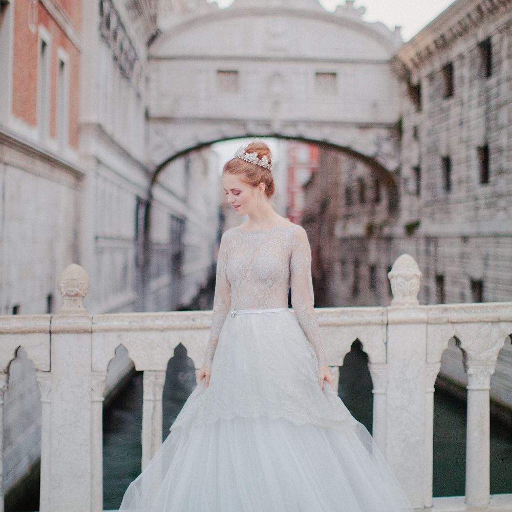 Creative Direction by <a href="https://www.averybelovedwedding.com/" target="_blank">A Very Beloved Wedding</a> | Images by <a href="https://www.sandraaberg.com/weddings/" target="_blank">Sandra Åberg Photography</a>