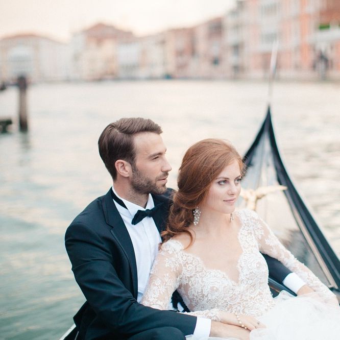 Creative Direction by <a href="https://www.averybelovedwedding.com/" target="_blank">A Very Beloved Wedding</a> | Images by <a href="https://www.sandraaberg.com/weddings/" target="_blank">Sandra Åberg Photography</a>