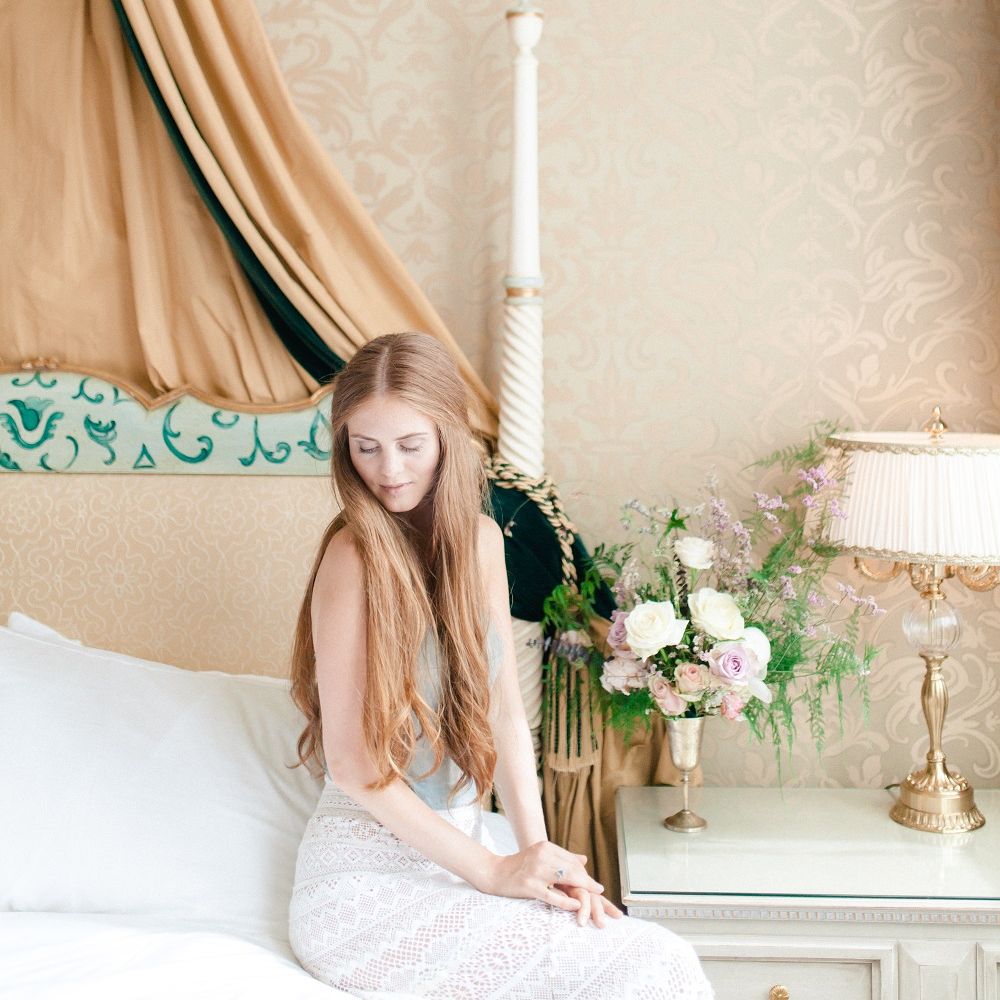 Creative Direction by <a href="https://www.averybelovedwedding.com/" target="_blank">A Very Beloved Wedding</a> | Images by <a href="https://www.sandraaberg.com/weddings/" target="_blank">Sandra Åberg Photography</a>