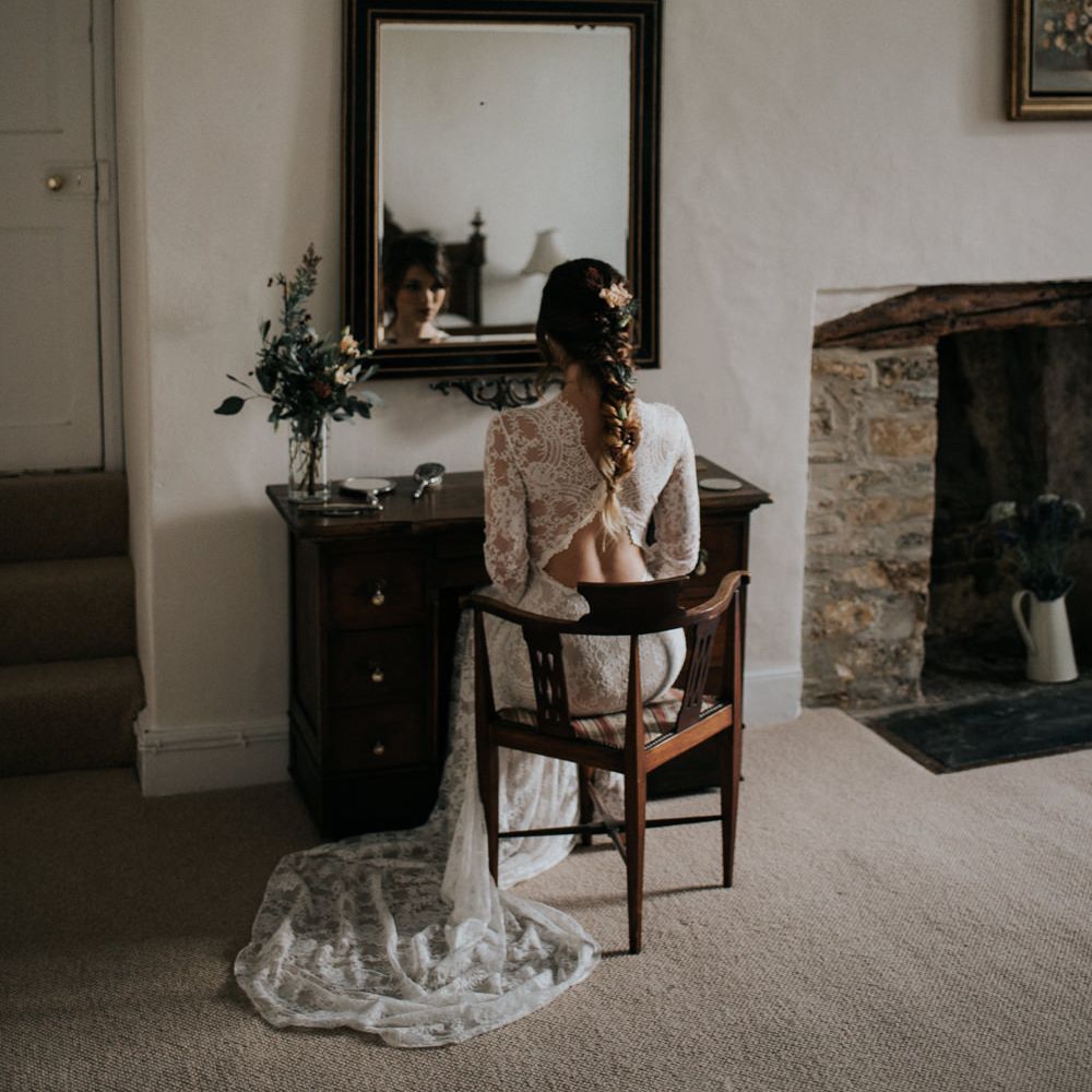 Beverly from the Romantique California Dreamin collection by Claire Pettibone in Ivory with a Nude lining