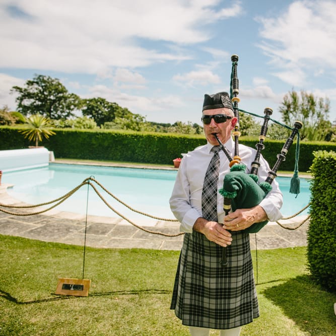 Scottish Piper For Wedding