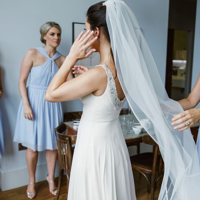 Bride in Jenny Packham Wedding Dress | Natalie J Weddings