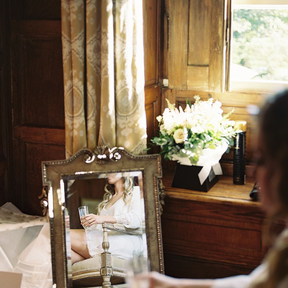 #crowedding Elmore Court