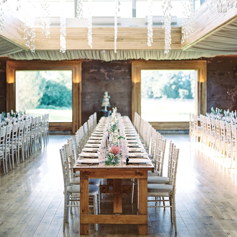 #crowedding Elmore Court The Gilly Flower