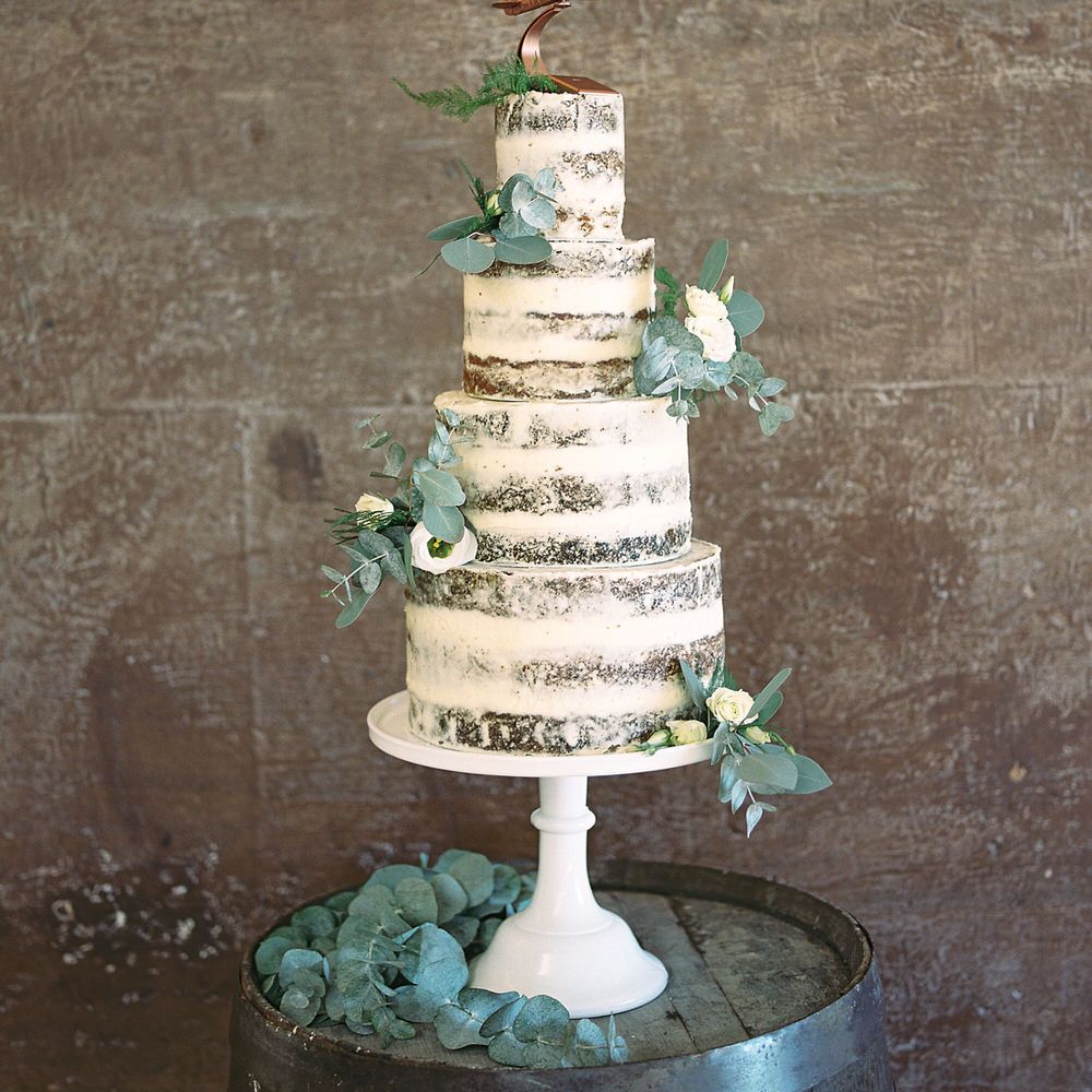 #crowedding Buttercreams & Dreams wedding cake
