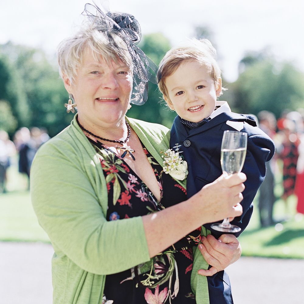 #crowedding Elmore Court outdoor ceremony