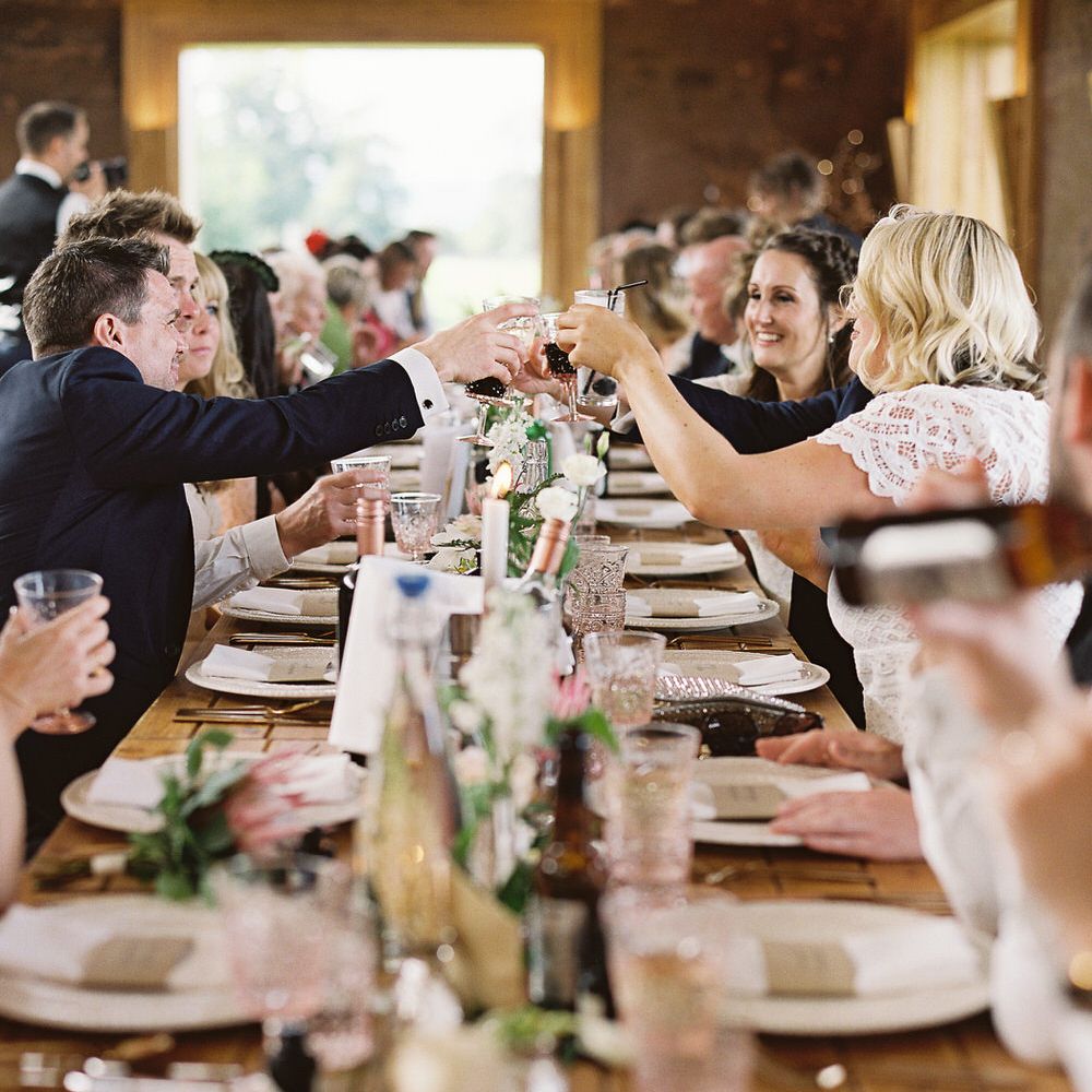 #crowedding Elmore Court