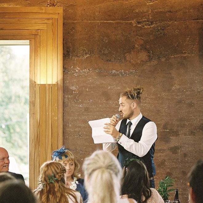 #crowedding Elmore Court