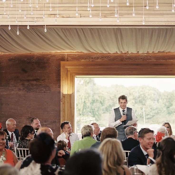 #crowedding Elmore Court