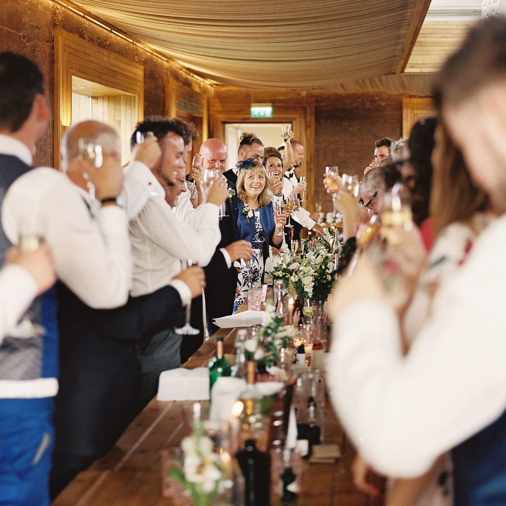 #crowedding Elmore Court