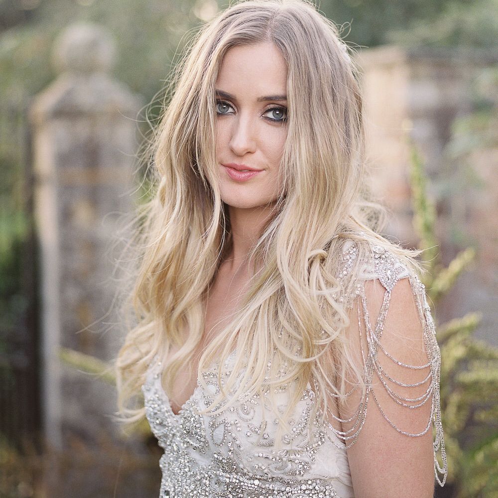 #crowedding Anna Campbell - Sierra Slim Line