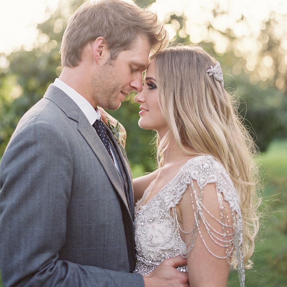 #crowedding Anna Campbell gown Cad & The Dandy suit