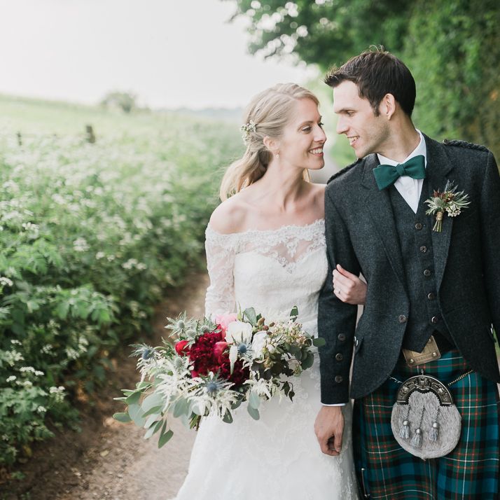 Bride & Groom in Kilt