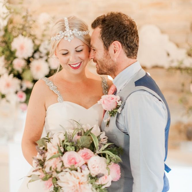 Images by <a href="https://www.naomikenton.com" target="_blank">Naomi Kenton</a>