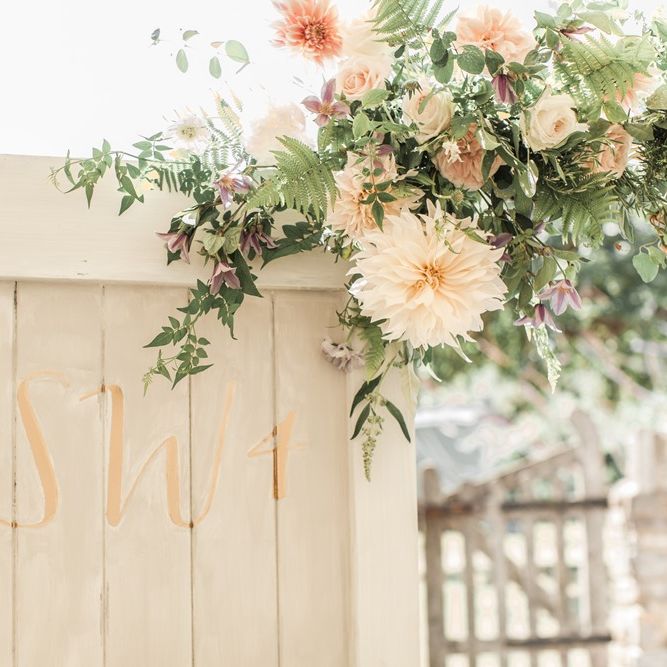 Images by <a href="https://www.naomikenton.com" target="_blank">Naomi Kenton</a>