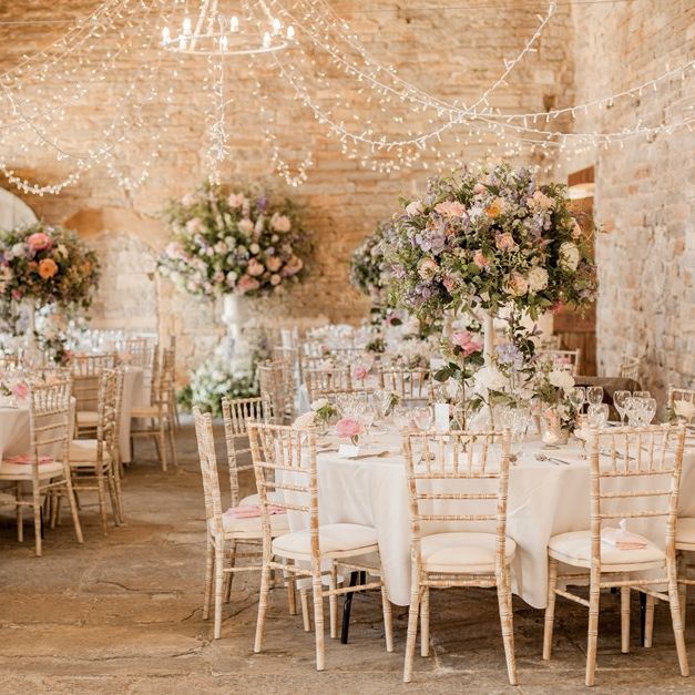 Images by <a href="https://www.naomikenton.com" target="_blank">Naomi Kenton</a>