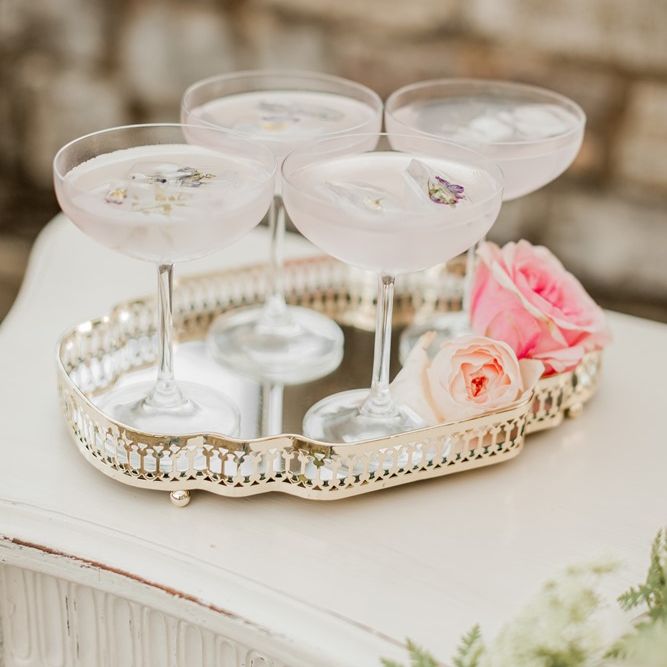 Images by <a href="https://www.naomikenton.com" target="_blank">Naomi Kenton</a>