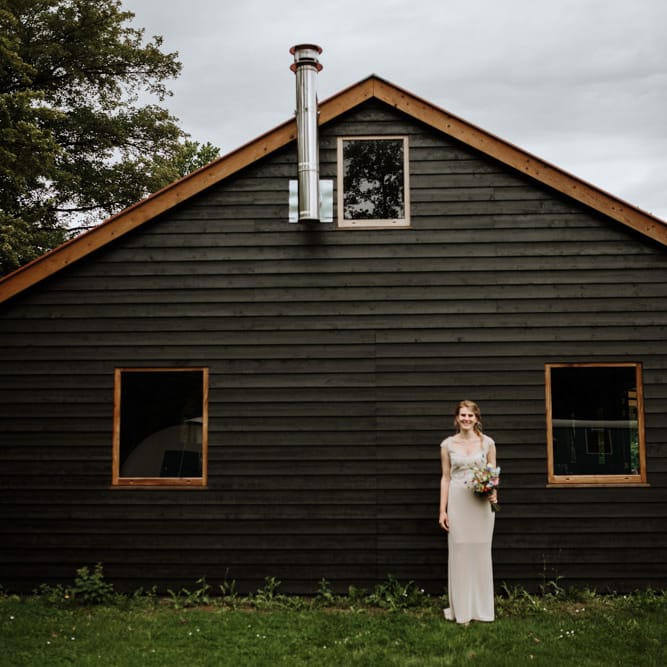 Festival Wedding At Campsite In Holland With A Picnic Reception & Images From Green Antlers Photography