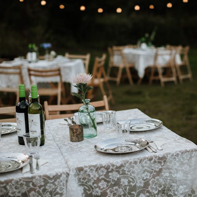 Festival Wedding At Campsite In Holland With A Picnic Reception & Images From Green Antlers Photography