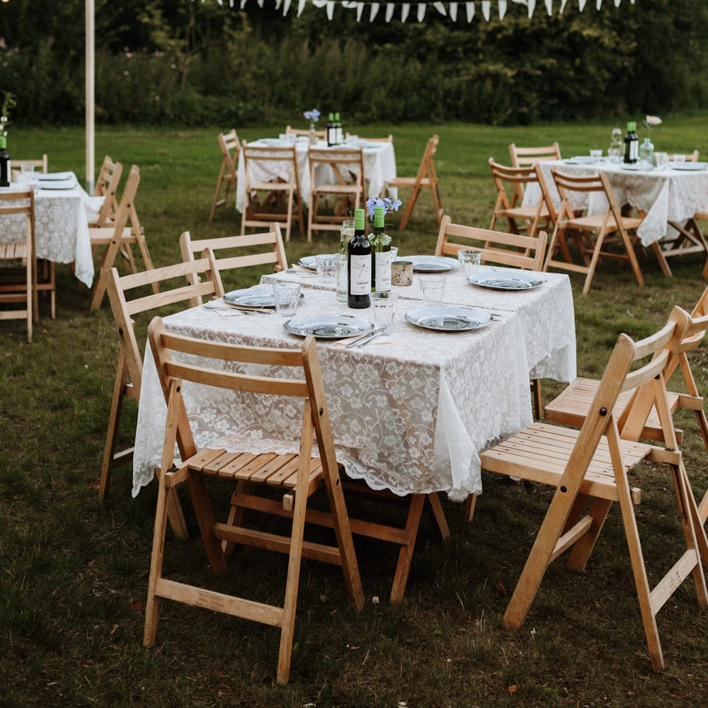Festival Wedding At Campsite In Holland With A Picnic Reception & Images From Green Antlers Photography