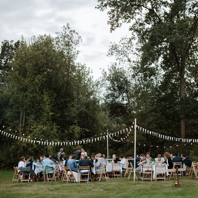 Festival Wedding At Campsite In Holland With A Picnic Reception & Images From Green Antlers Photography