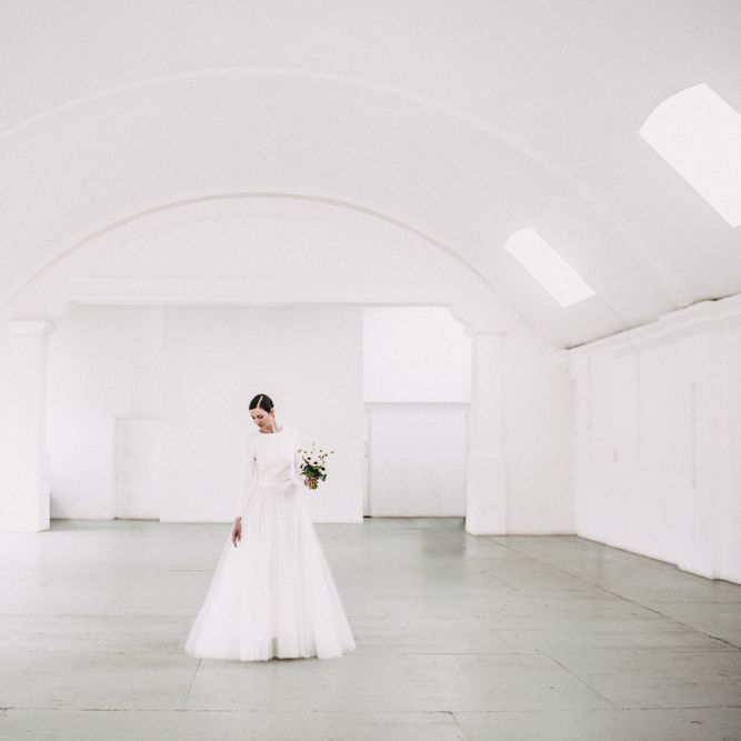 Warehouse Event Space London // Minimal Elegant Bridal Inspiration Shoot With Ikebana Inspired Floral Arrangements By Kitten Grayson // Planned & Styled By Anemone Style // Images Genevieve Wedding Photography